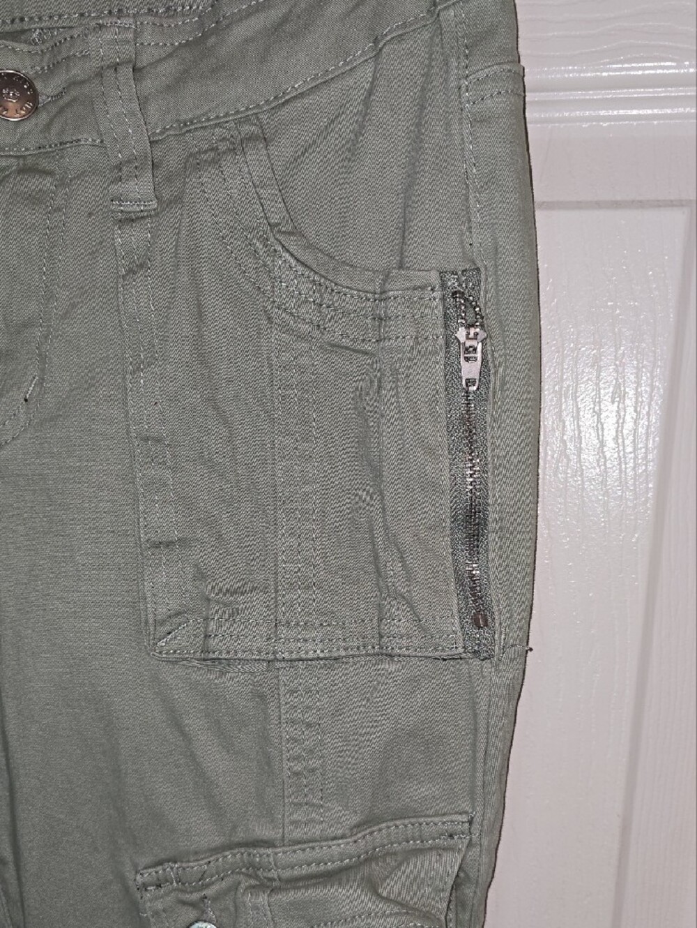 Hot Kiss Light Sage Cargo Pants - Picture 5 of 9